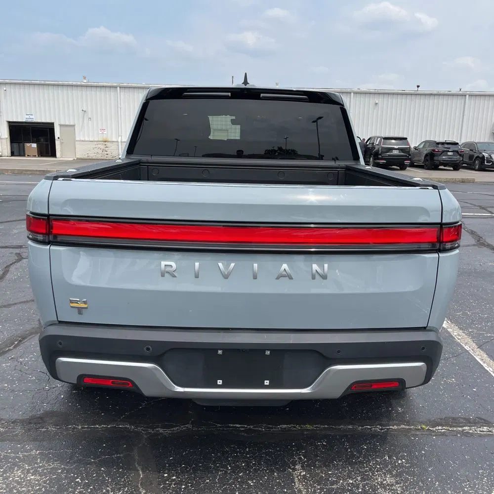 2022 Rivian R1T Adventure