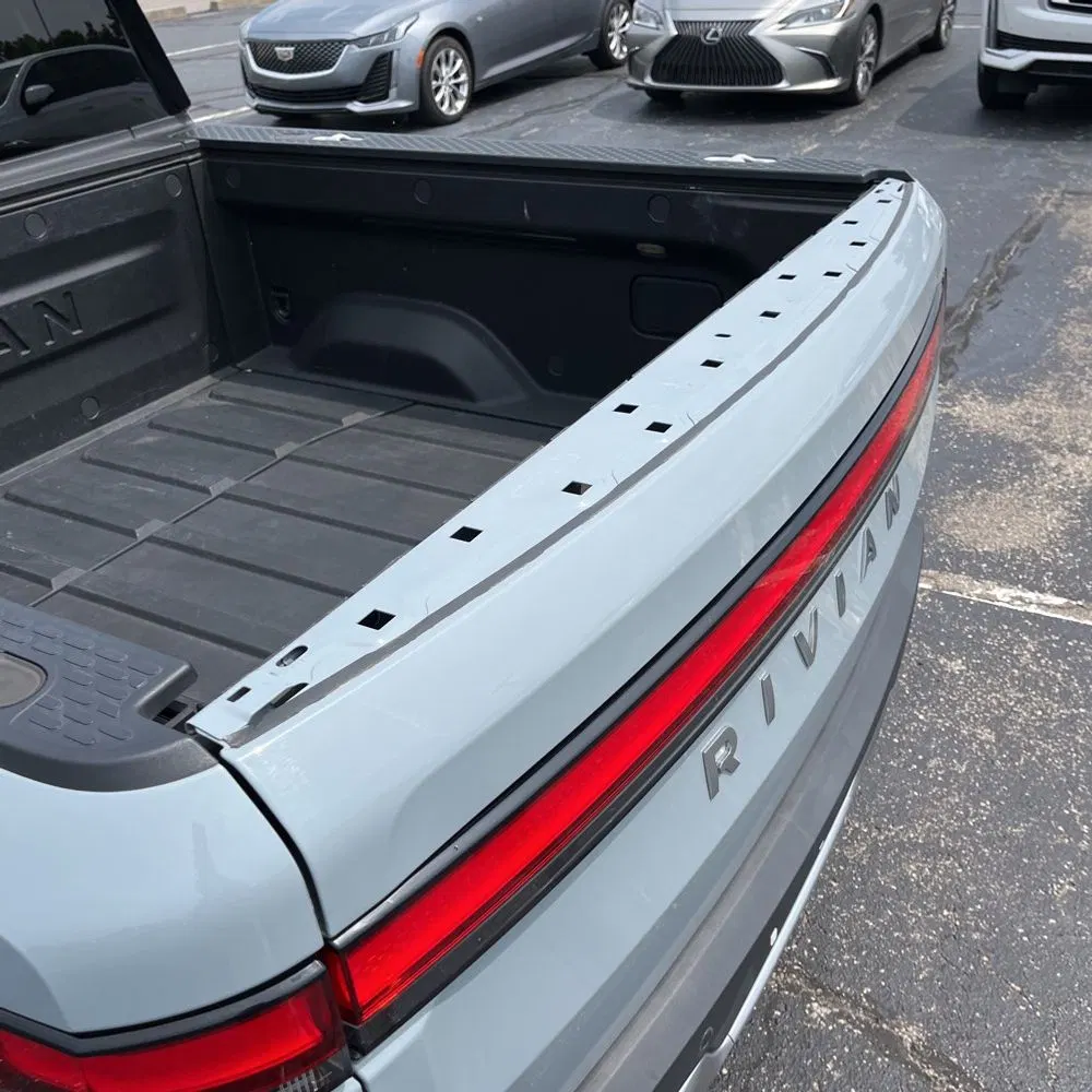 2022 Rivian R1T Adventure
