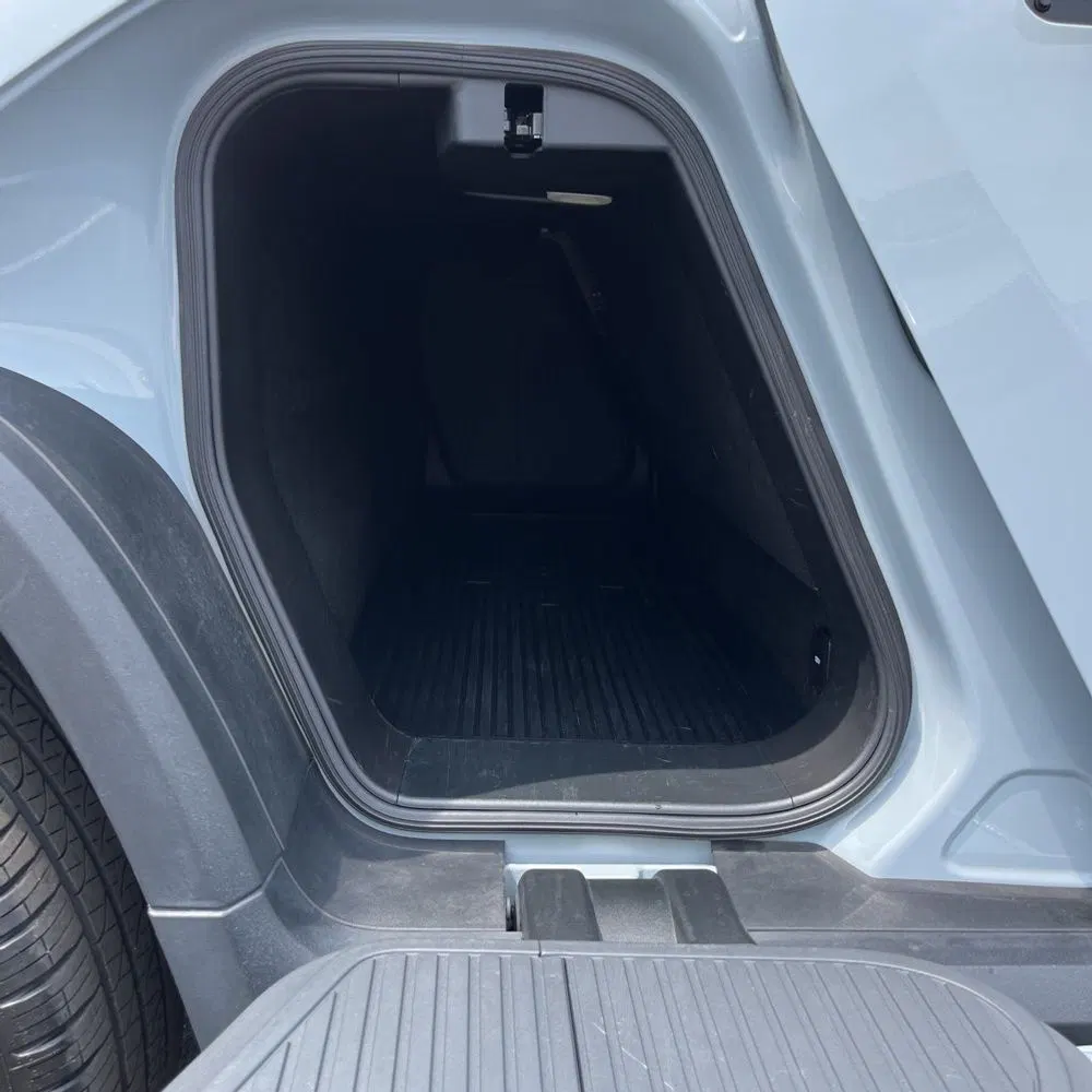 2022 Rivian R1T Adventure
