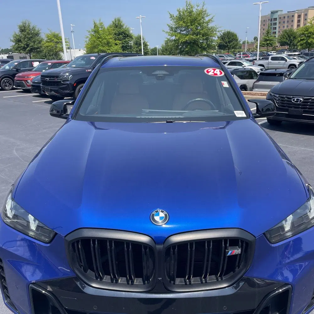 2024 BMW X5 M60i