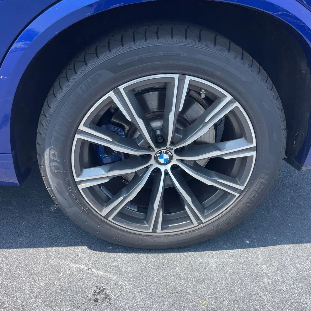 2024 BMW X5 M60i