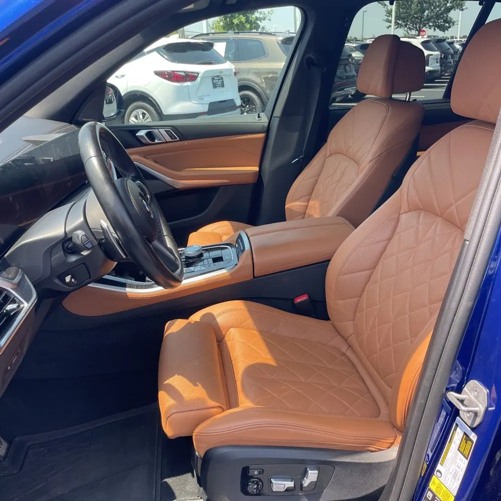 2024 BMW X5 M60i