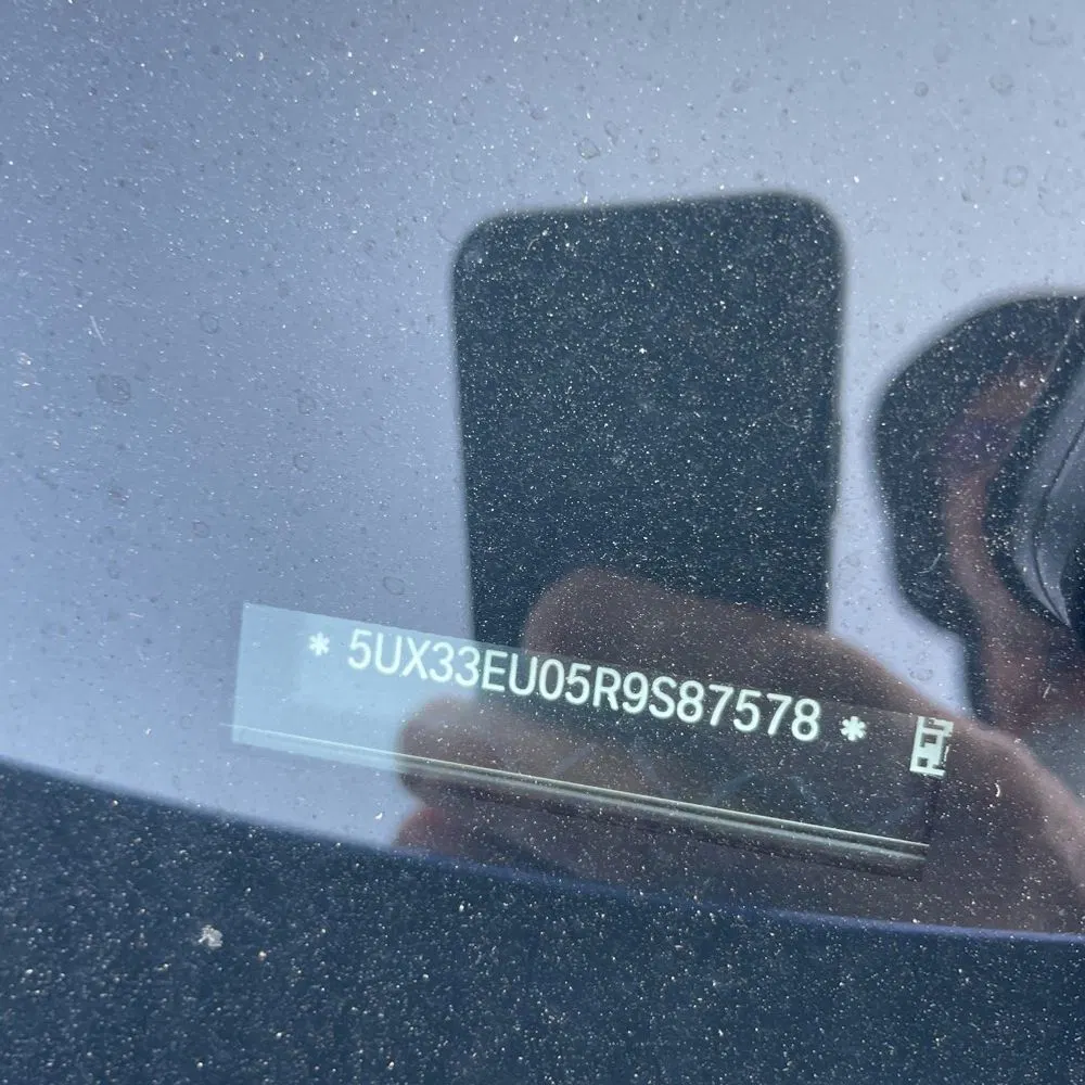 2024 BMW X5 M60i