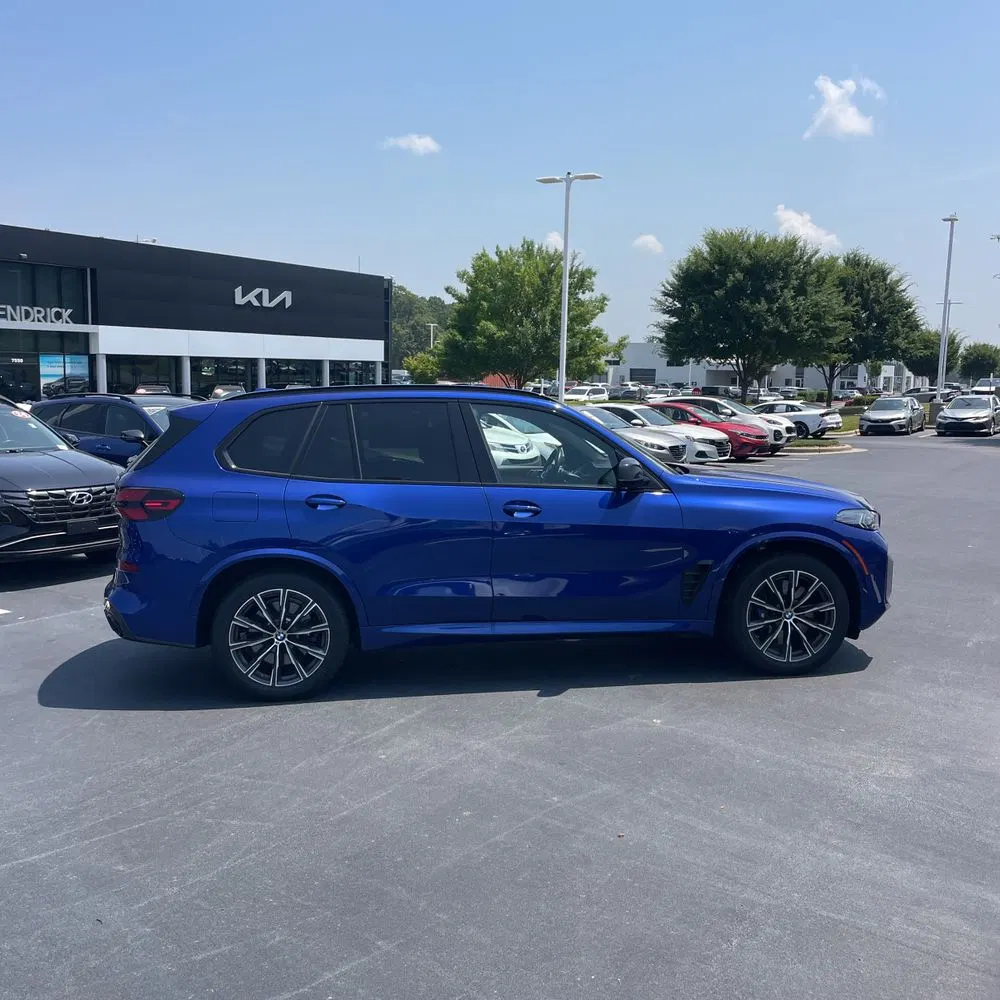 2024 BMW X5 M60i