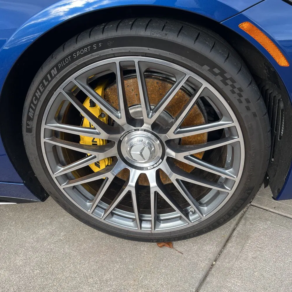 2024 Mercedes-Benz AMG GT 55