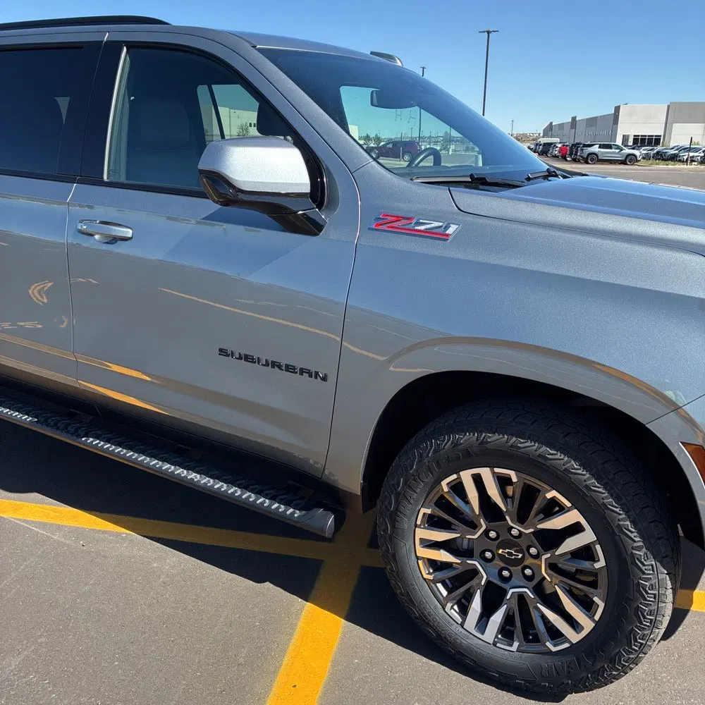 2025 Chevrolet Suburban Z71