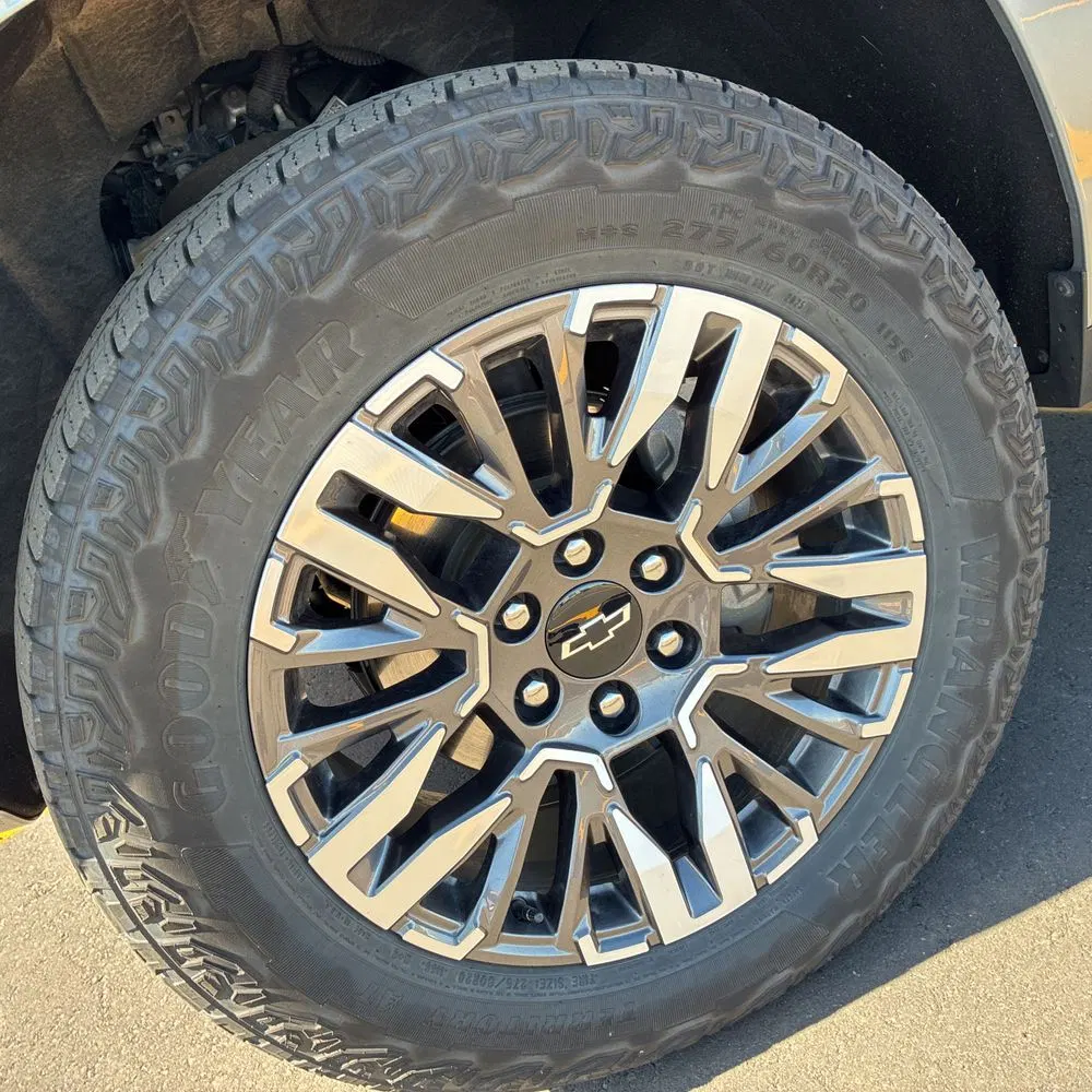2025 Chevrolet Suburban Z71