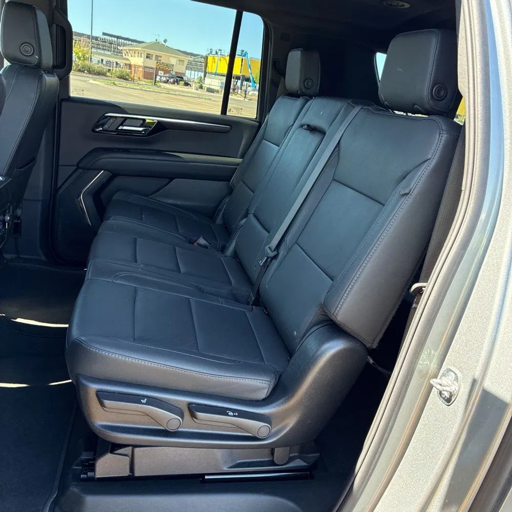 2025 Chevrolet Suburban Z71
