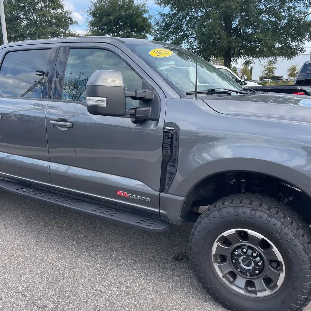 2023 Ford F250 S/D Lariat
