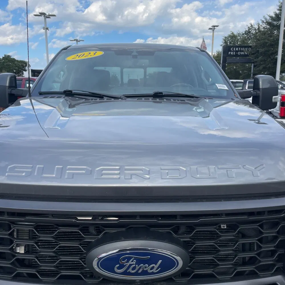 2023 Ford F250 S/D Lariat