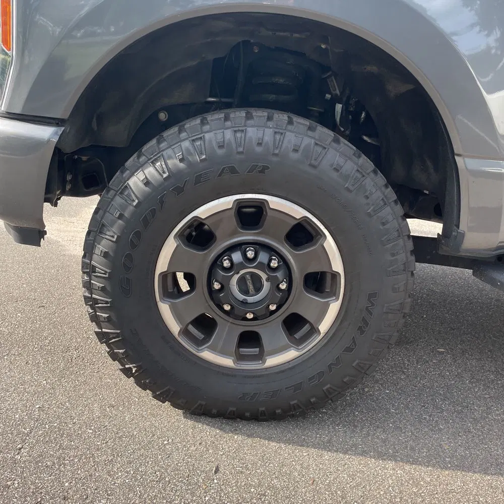 2023 Ford F250 S/D Lariat