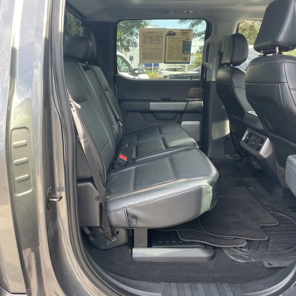 2023 Ford F250 S/D Lariat
