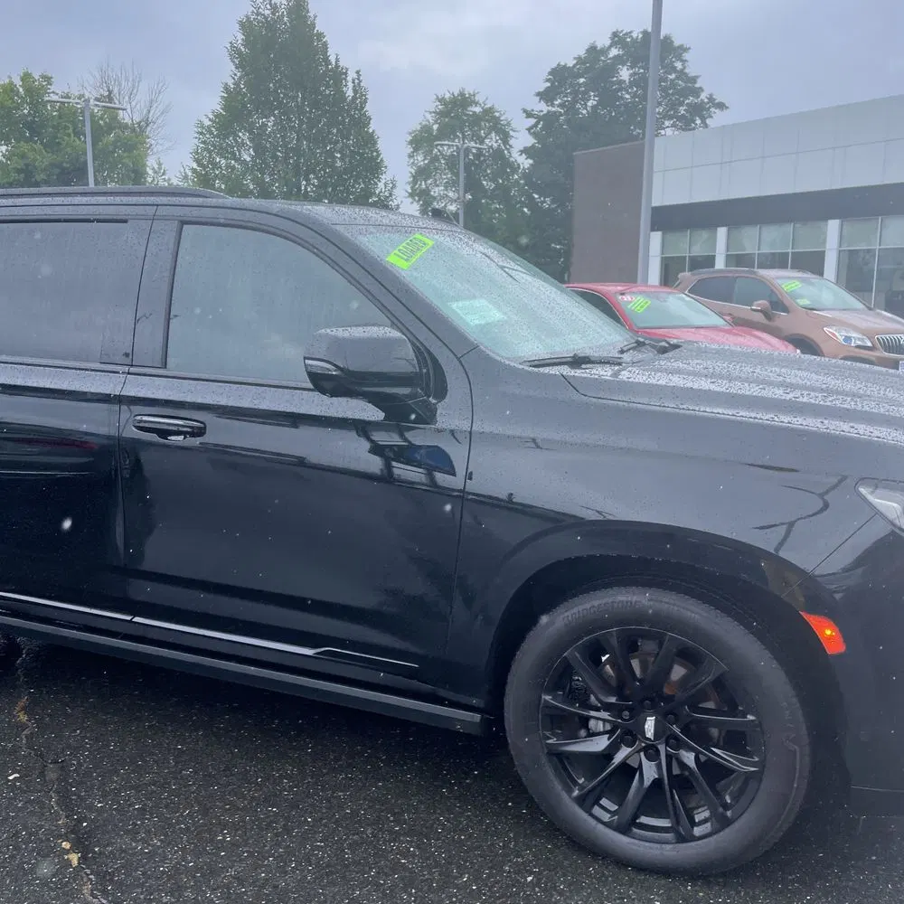 2022 Cadillac Escalade Sport