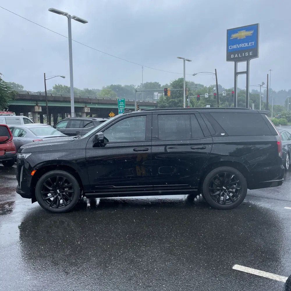 2022 Cadillac Escalade Sport