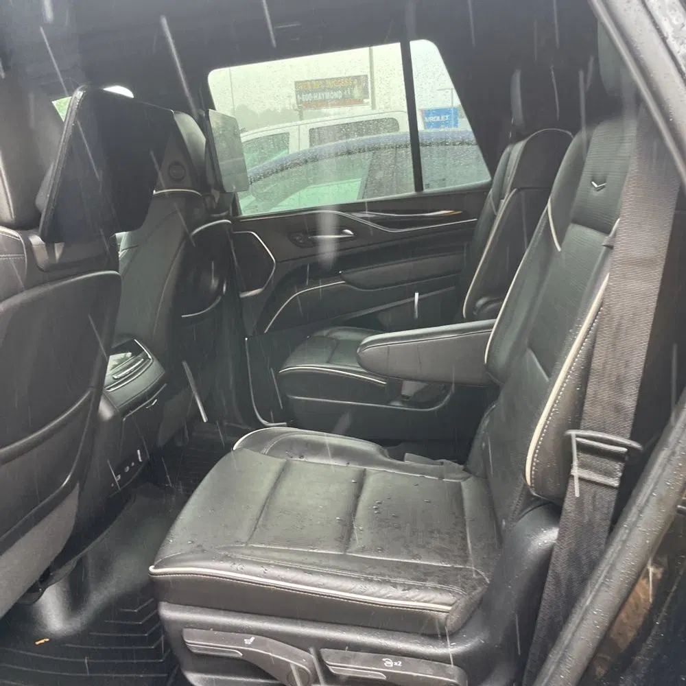 2022 Cadillac Escalade Sport