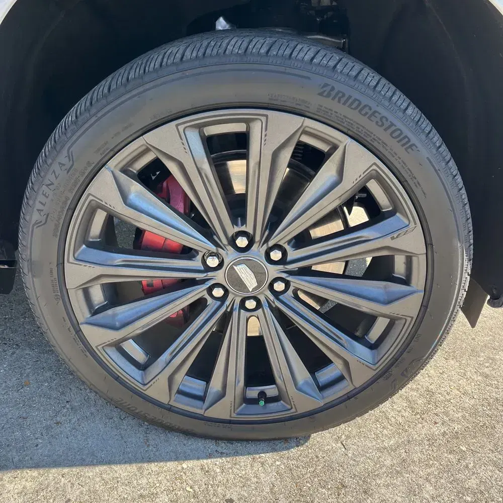 2025 Cadillac Escalade-V ESV Base