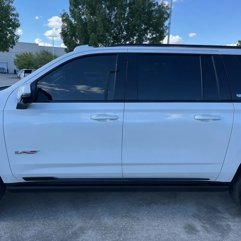 2025 Cadillac Escalade-V ESV Base