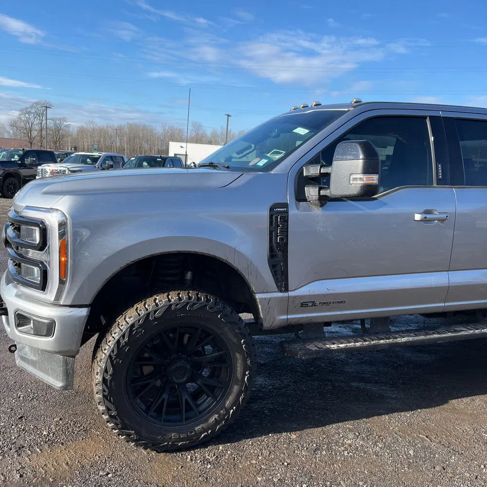 2023 Ford F-350 Super Duty Lariat