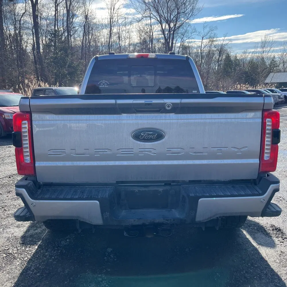 2023 Ford F-350 Super Duty Lariat