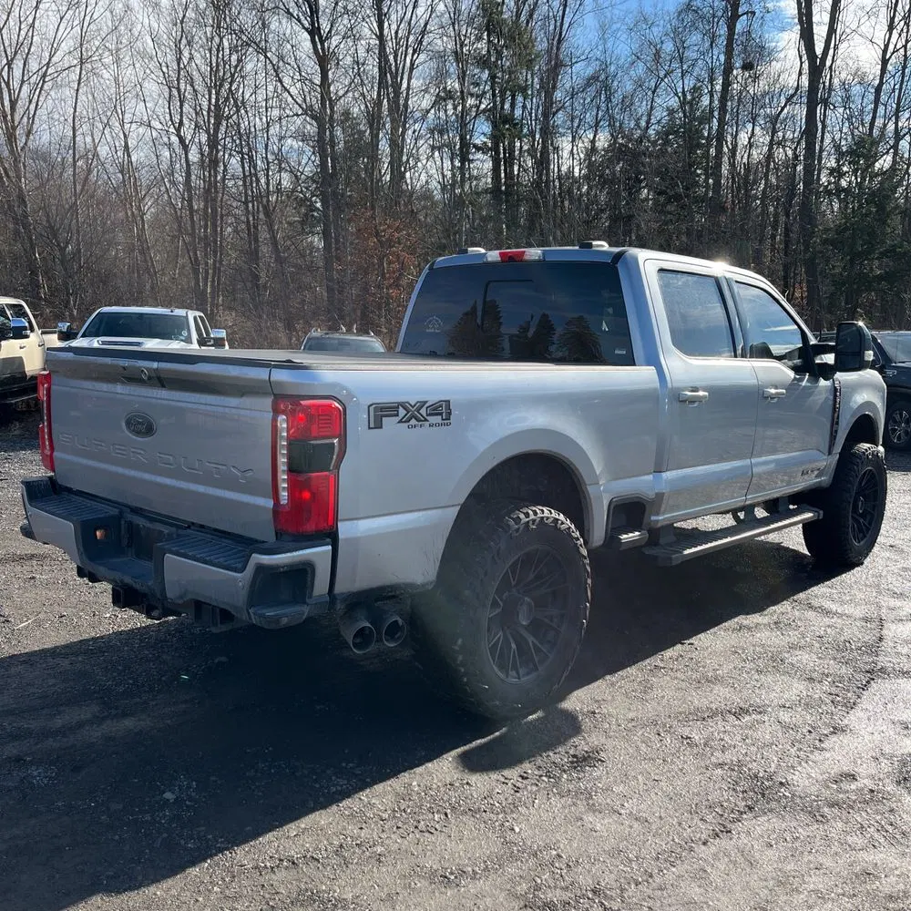 2023 Ford F-350 Super Duty Lariat