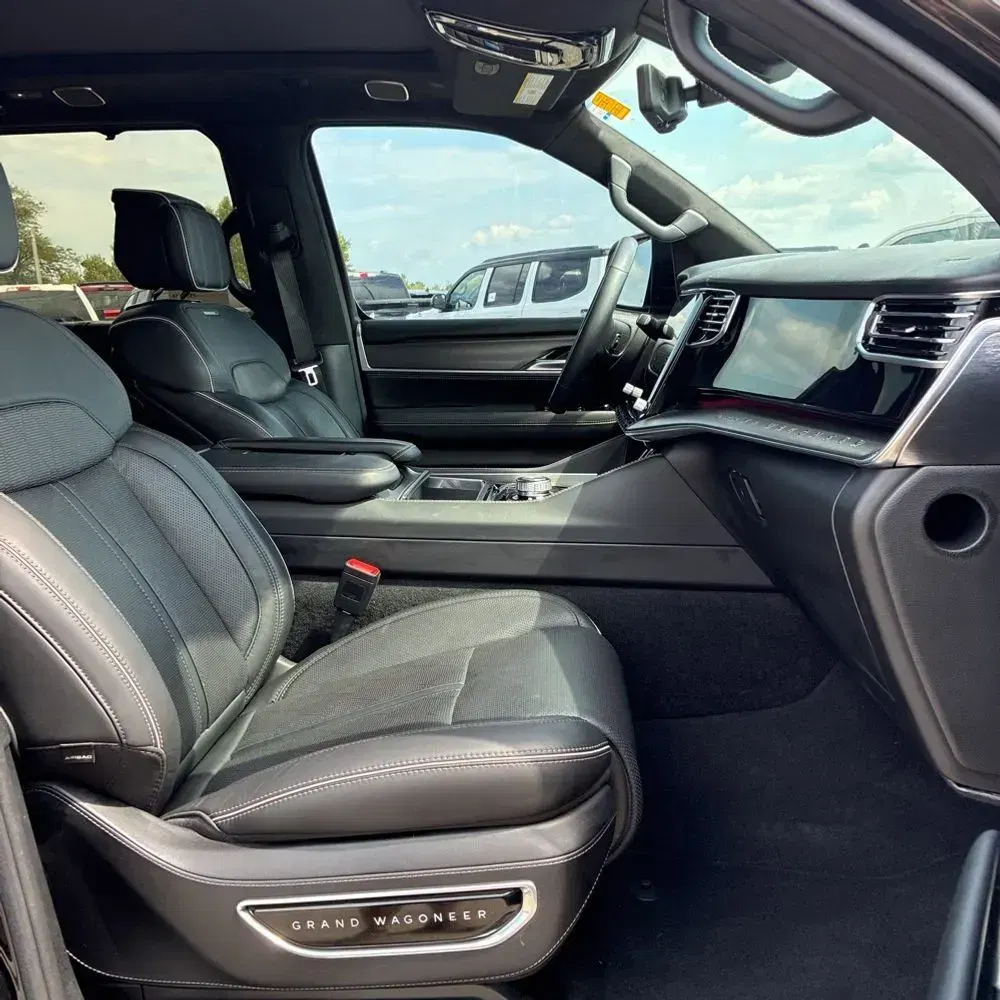 2023 Jeep Grand Wagoneer Series II Obsidian