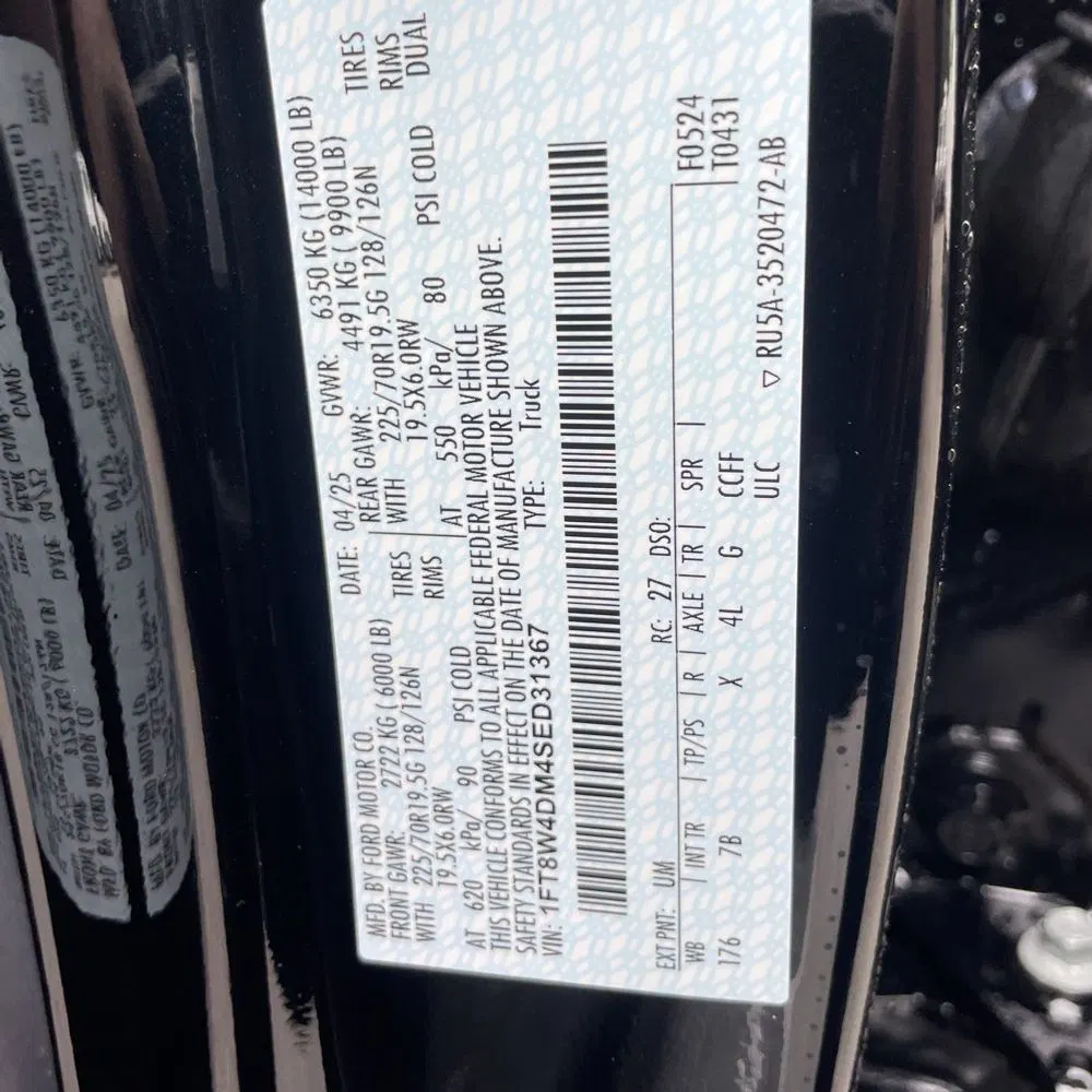 2025 Ford F-450 Super Duty Platinum