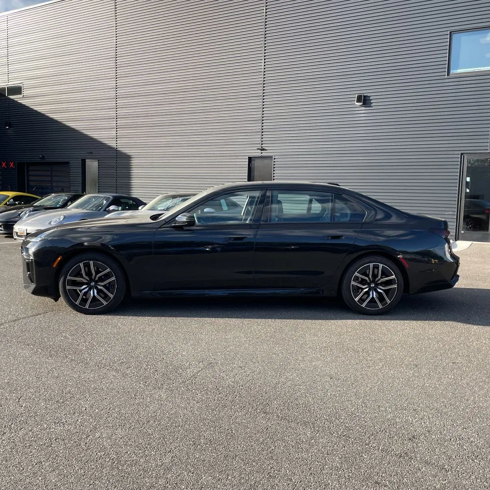 2023 BMW 7-Series 760xi