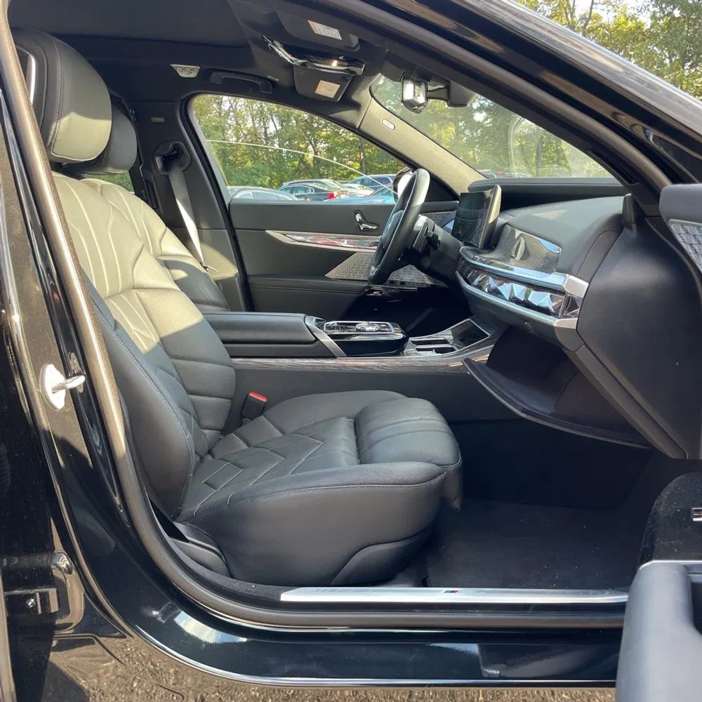 2023 BMW 7-Series 760xi
