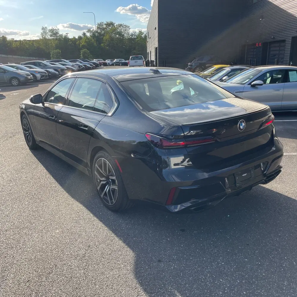 2023 BMW 7-Series 760xi