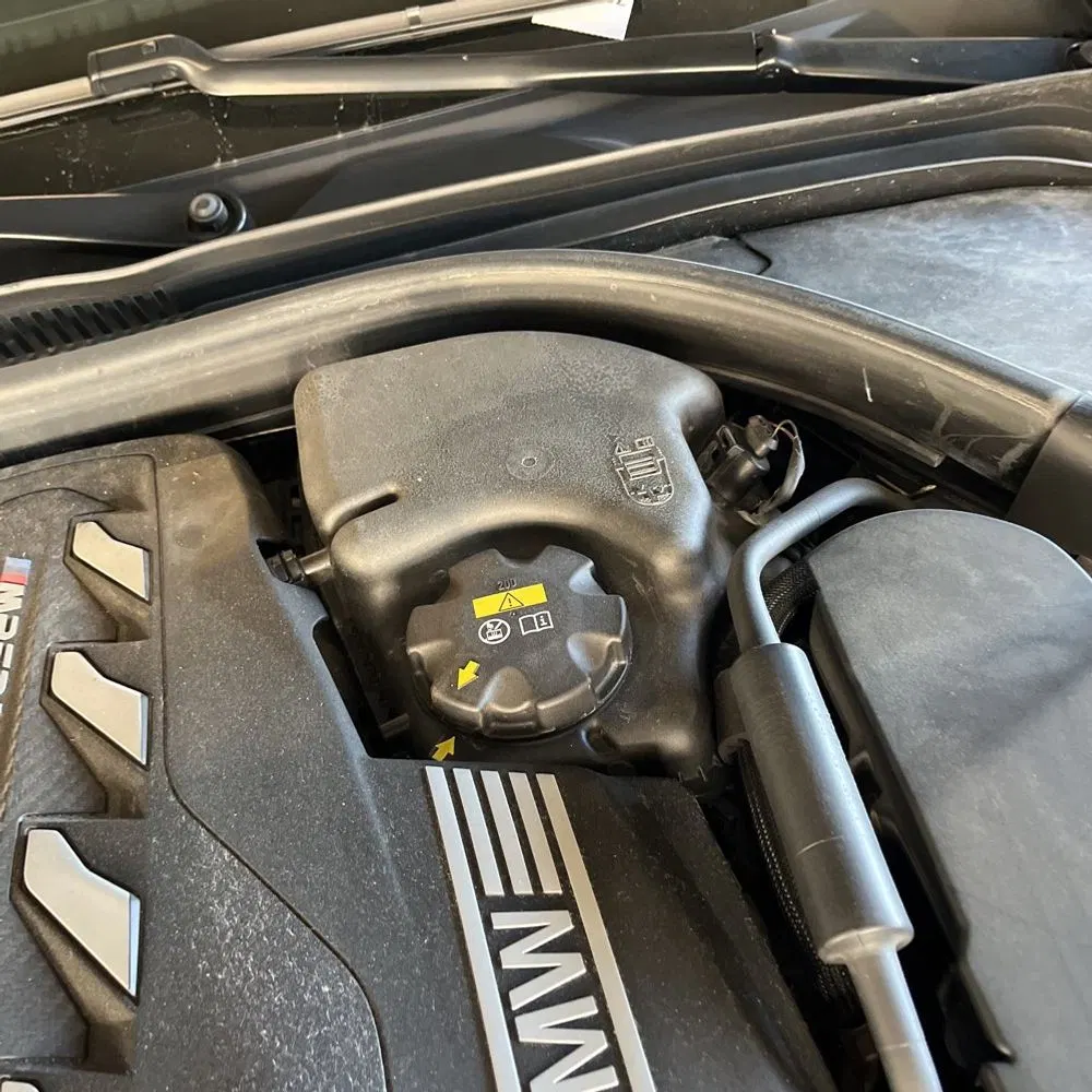 2021 BMW 8-Series M850xi