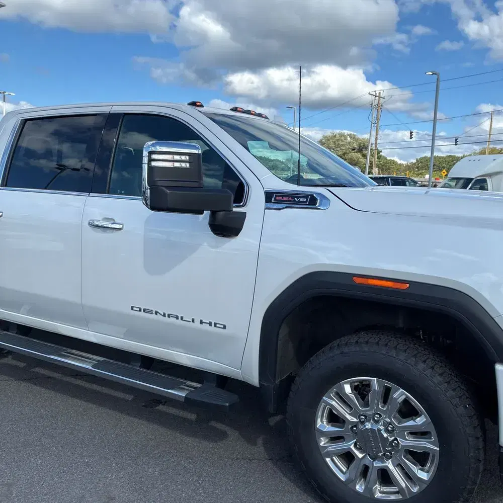 2023 GMC Sierra 2500HD Denali