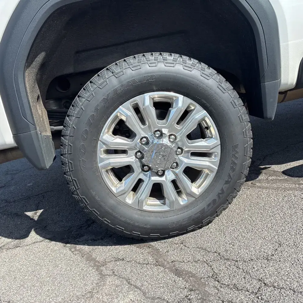 2023 GMC Sierra 2500HD Denali