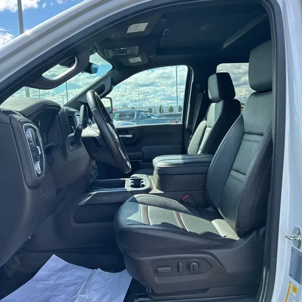 2023 GMC Sierra 2500HD Denali