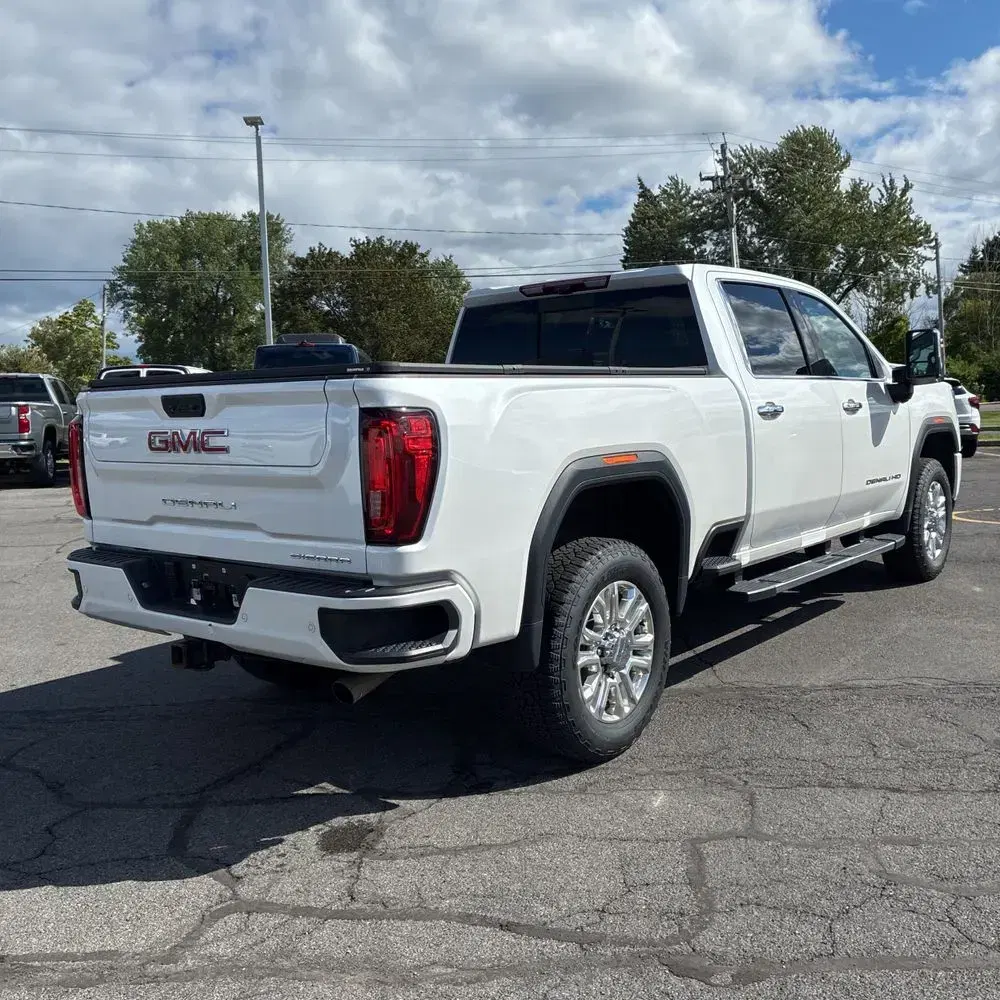 2023 GMC Sierra 2500HD Denali