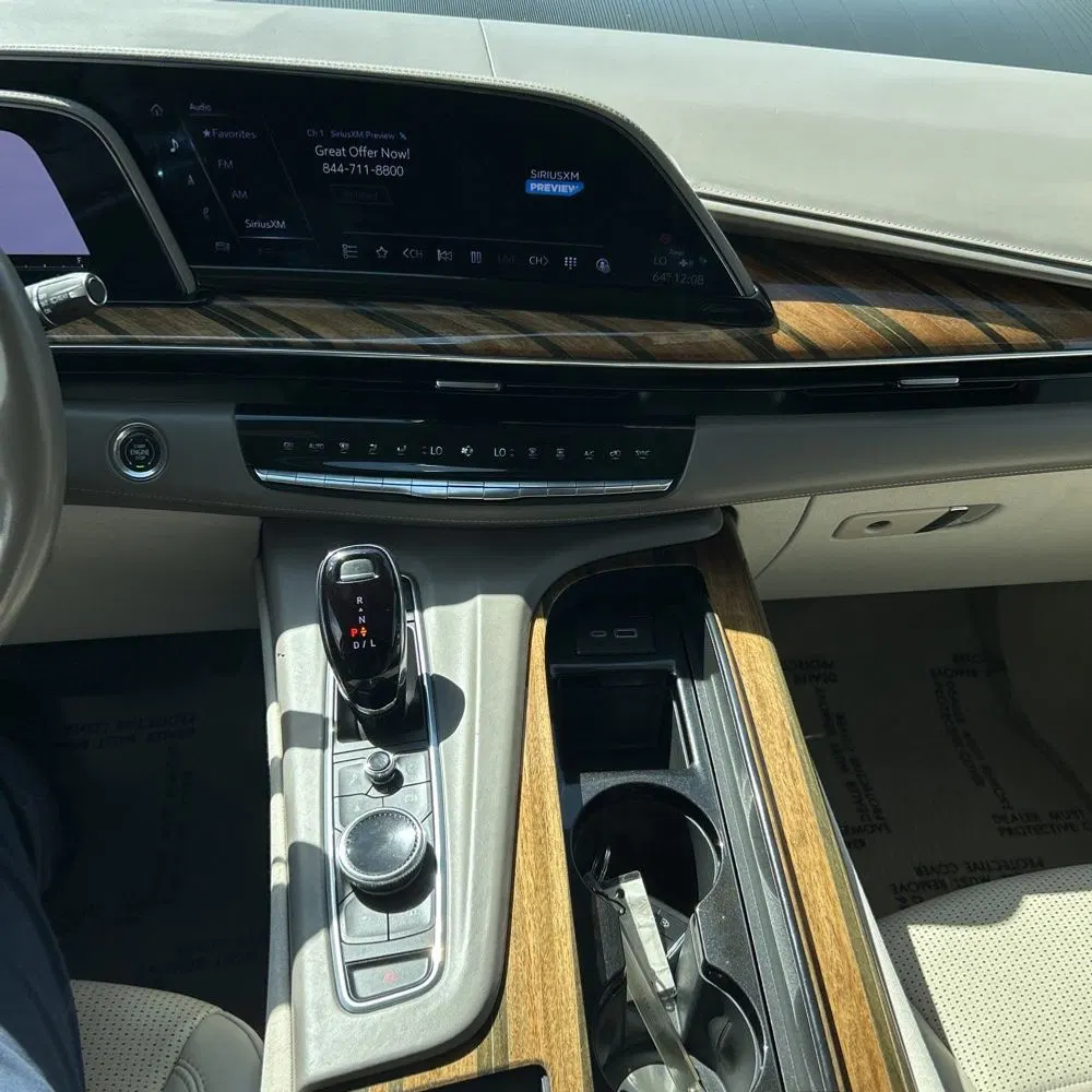 2023 Cadillac Escalade ESV Sport Platinum