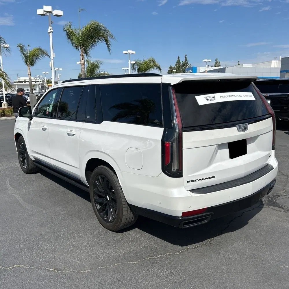 2023 Cadillac Escalade ESV Sport Platinum