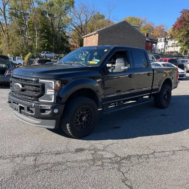 2022 Ford F-250 Super Duty Lariat