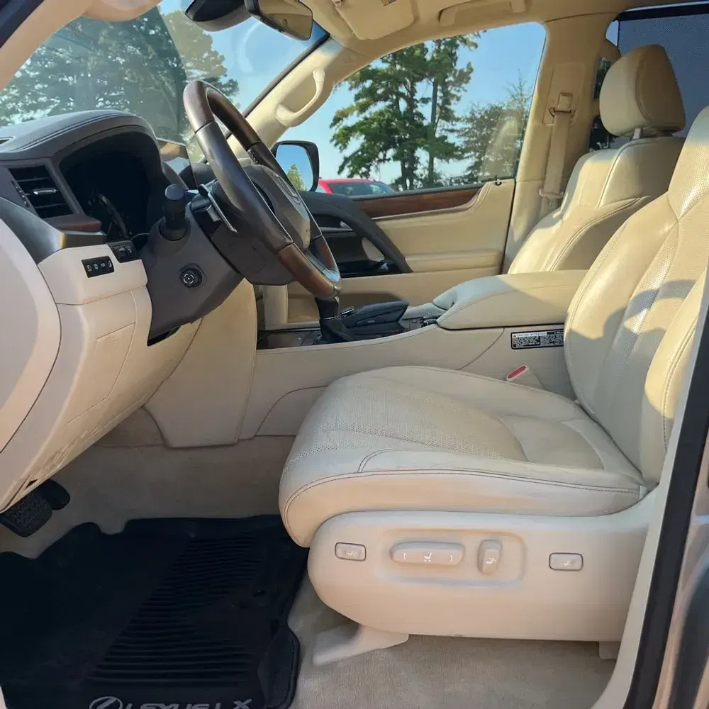 2020 Lexus LX 570 Three-Row