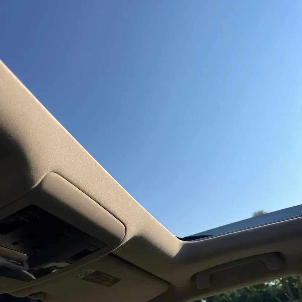 2020 Lexus LX 570 Three-Row