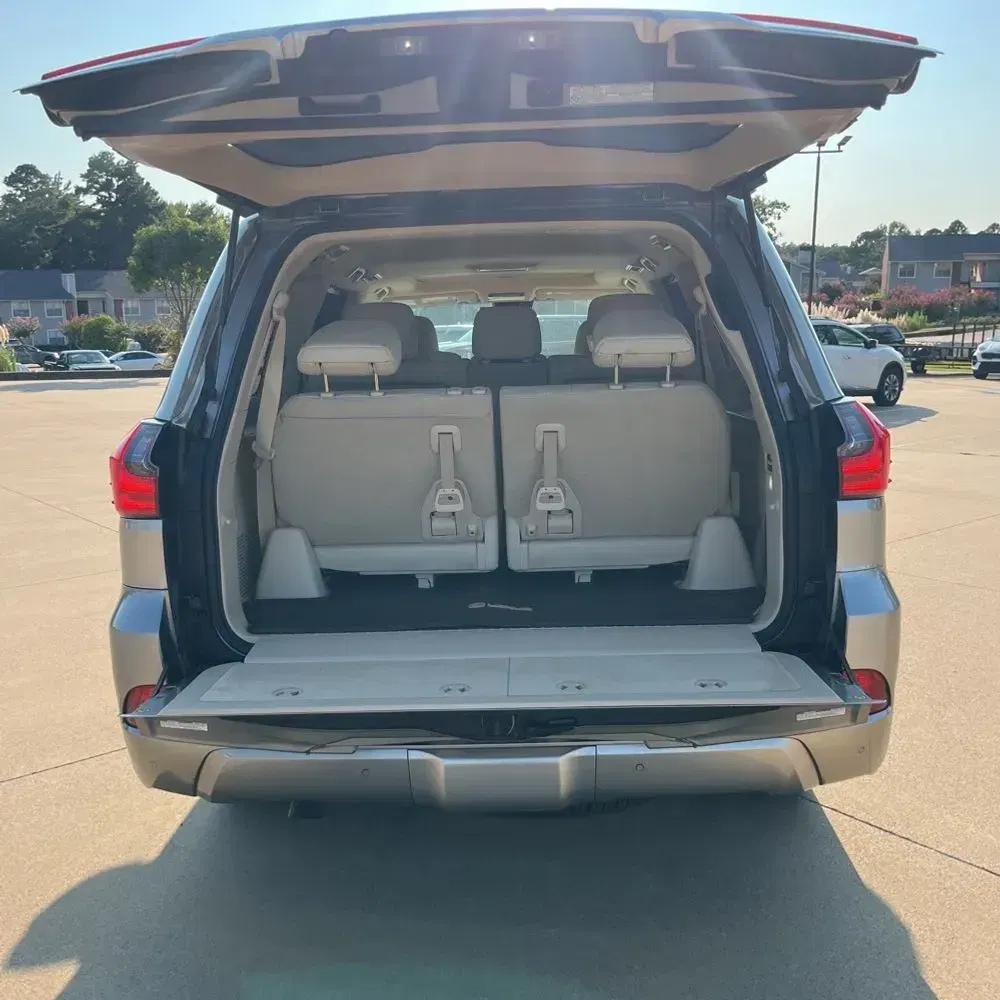 2020 Lexus LX 570 Three-Row