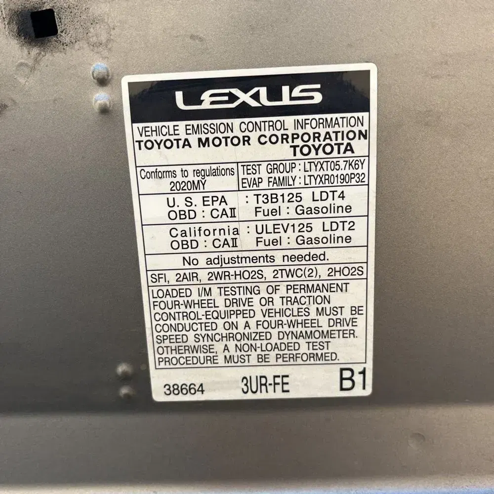 2020 Lexus LX 570 Three-Row
