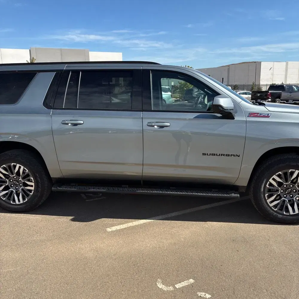 2025 Chevrolet Suburban Z71