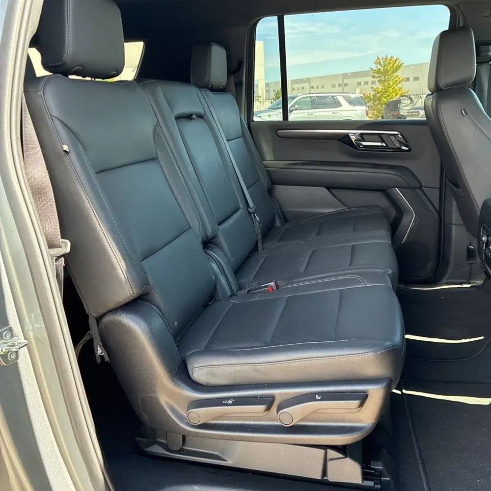 2025 Chevrolet Suburban Z71