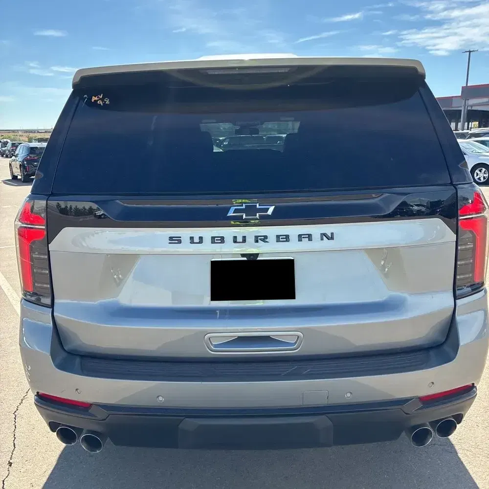 2025 Chevrolet Suburban Z71