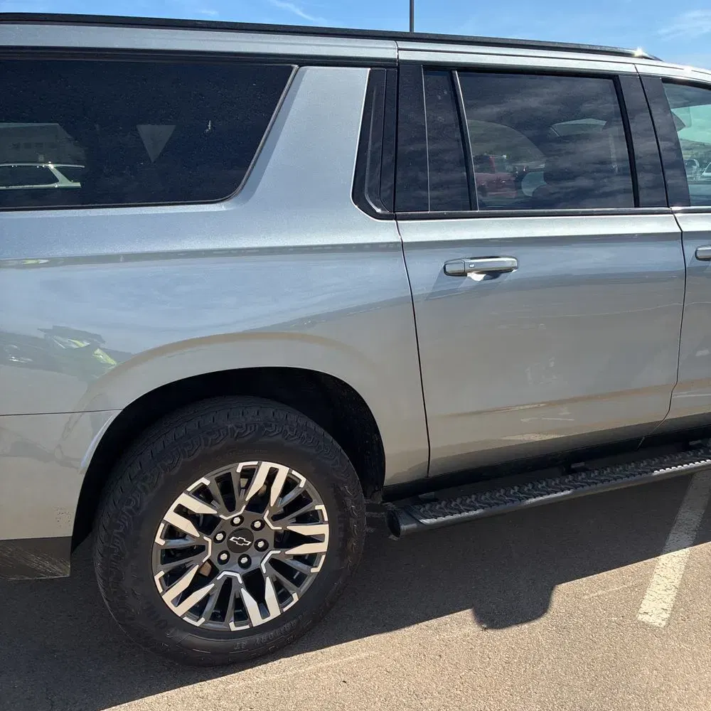2025 Chevrolet Suburban Z71
