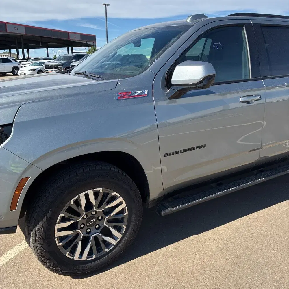 2025 Chevrolet Suburban Z71