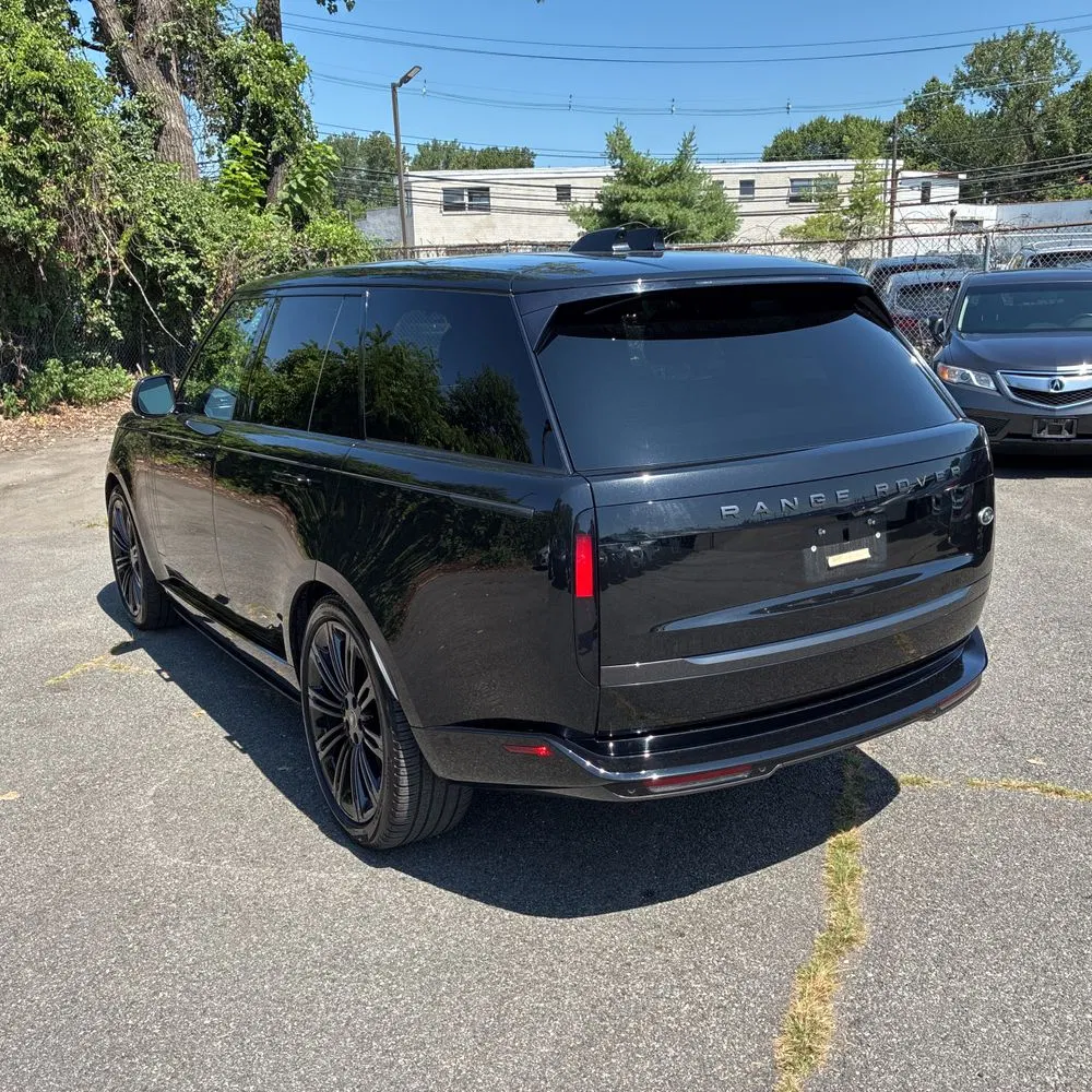 2023 Land Rover Range Rover P530 Autobiography