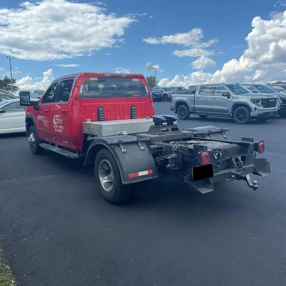 2025 GMC Sierra 3500HD CC SLE