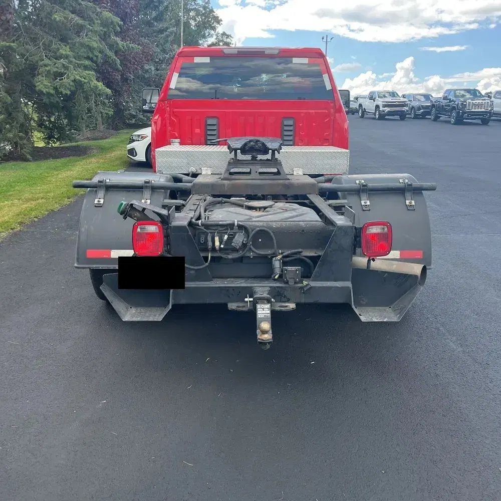 2025 GMC Sierra 3500HD CC SLE
