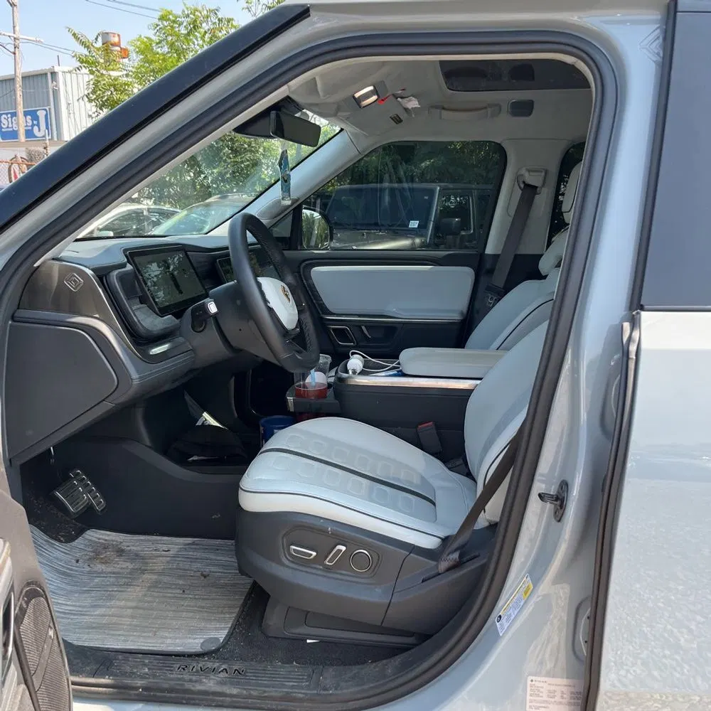 2024 Rivian R1T Adventure Dual-Motor